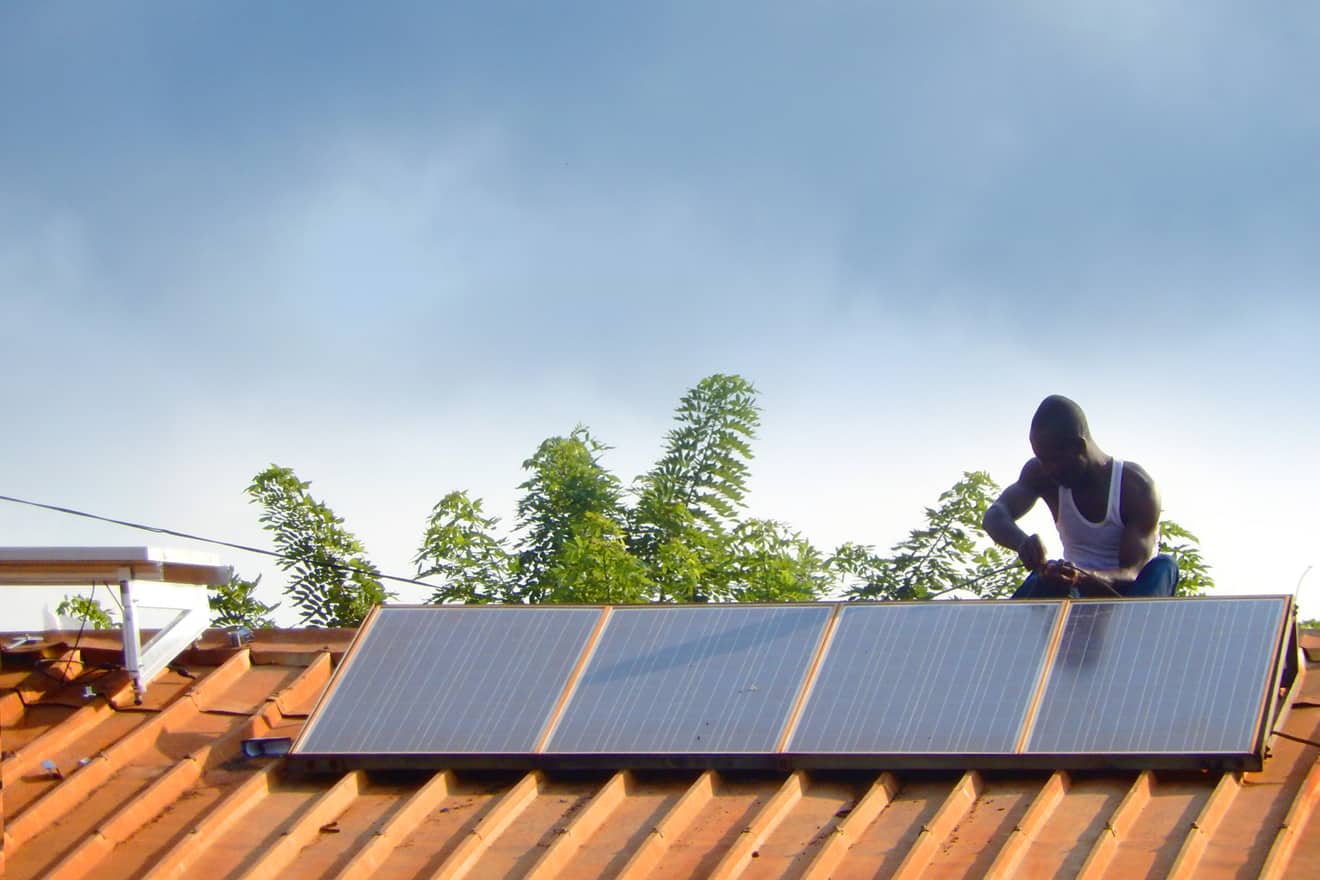 Solafrica-Projekte-Solar-Klima-Karawane-Kamerun-004-1320x880