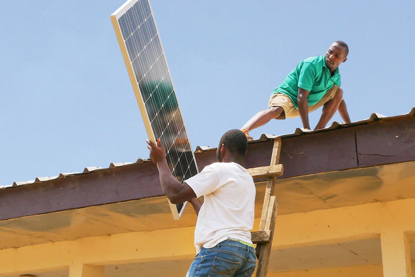 Solafrica-Projekte-Solar-Klima-Karawane-Kamerun-009-1320x880