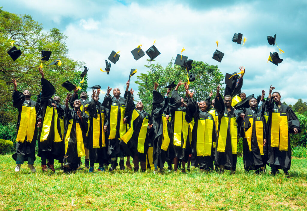 Abschlussfeier Solartechniker:innen in Kenia