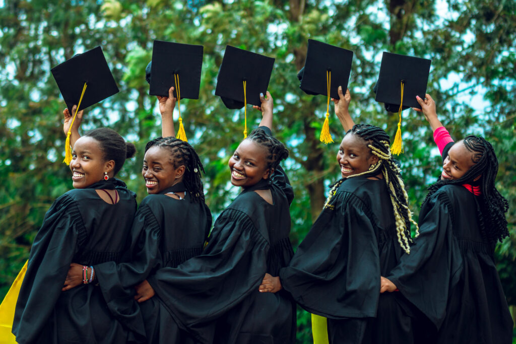 Abschlussfeier Solartechnikerinnen Kenia