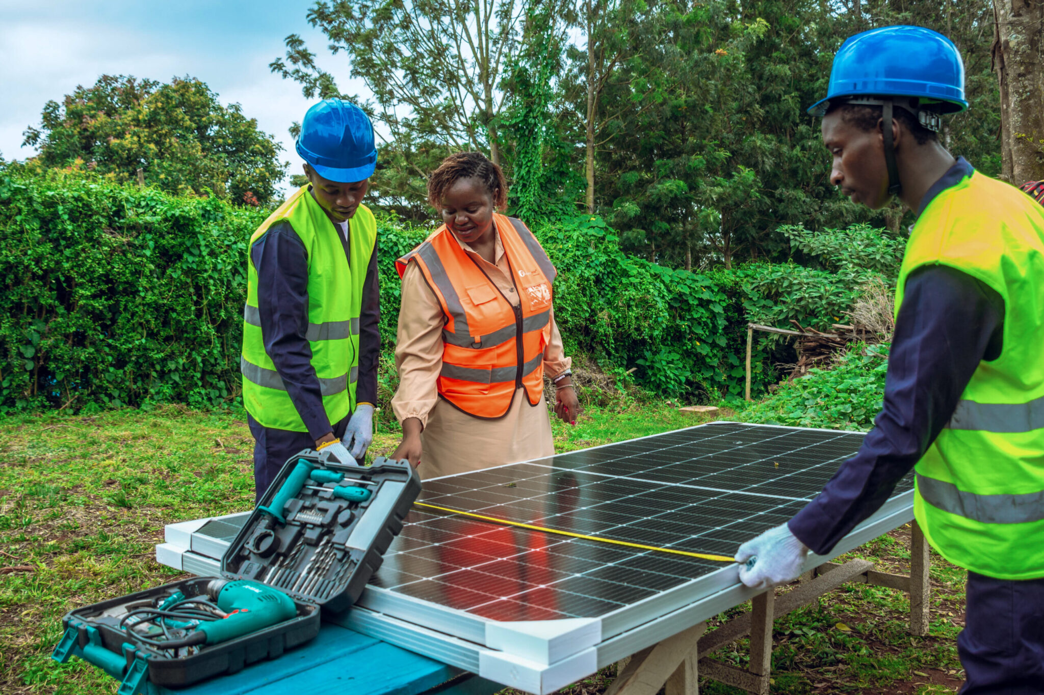 Chancengleichheit für junge Menschen durch Ausbildung in Solartechnik