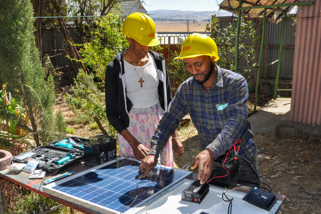 Praktische Solarausbildung Solar Learning Äthiopien
