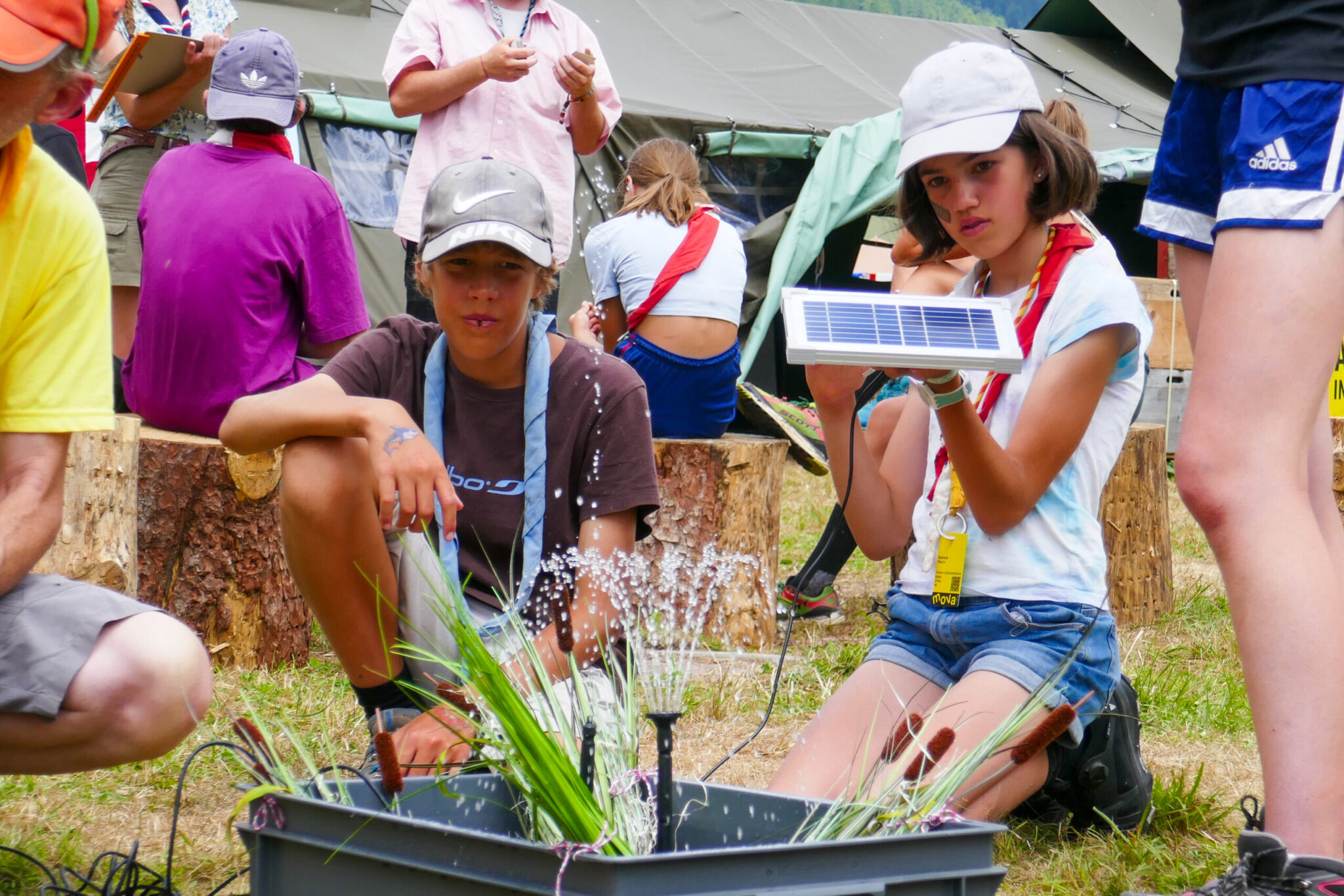 Solarworkshop mit Pfadis in der Schweiz – Scouts go Solar lokal verankert