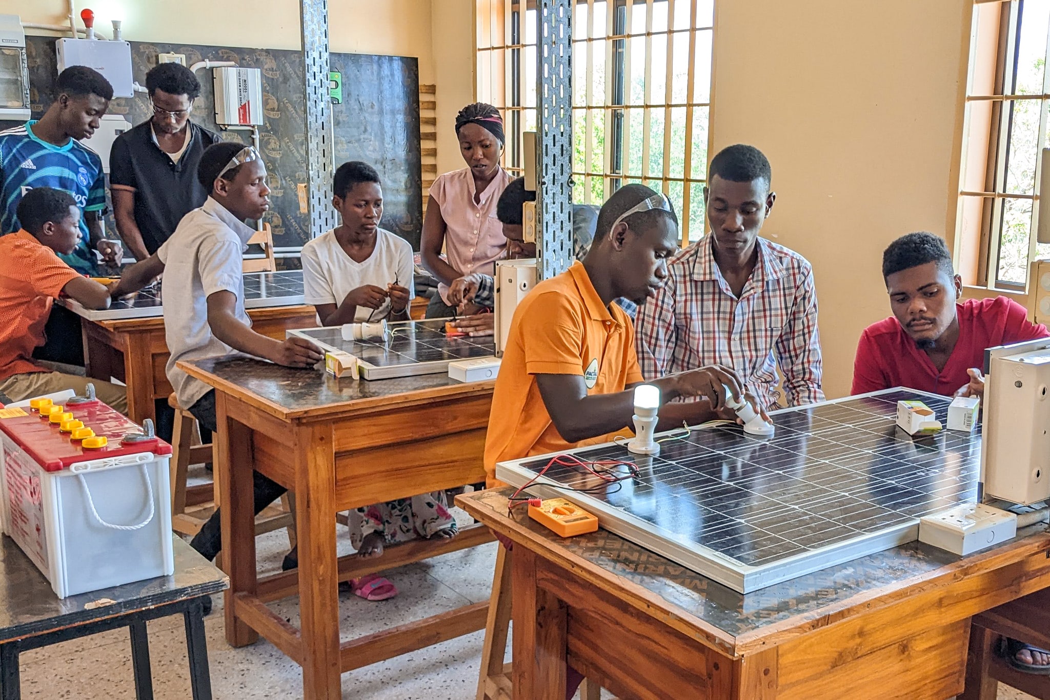 Mobile Solar Learning stärkt Berufsbildung in Ostafrika