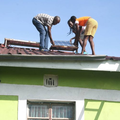 Solafrica-Projekte-Solar-Learning-Kenia-010-1320x880